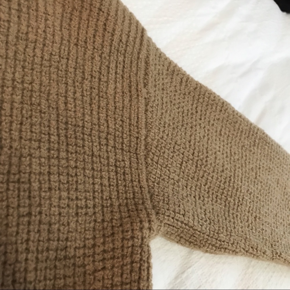 ARITZIA WILFRED FREE TAN 100% MERINO WOOL CREWNECK SWEATER -M - Picture 6 of 10